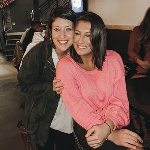 Meet your Posher, Katelyn & maggie